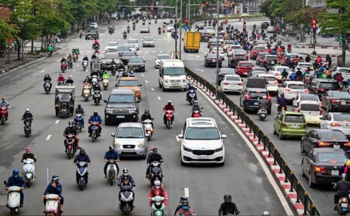 Đề nghị bổ sung xử phạt hành vi 'không thực hiện các biện pháp phòng chống dịch' khi tham gia giao thông