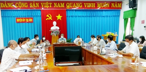 Tri Tôn dồn sức dập dịch COVID-19