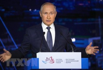 Tổng thống Nga tự cách ly vì thành viên đoàn tháp tùng nhiễm COVID-19