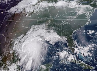 Thành phố của Mỹ trong tình trạng báo động cao trước khi bão Nicholas đổ bộ