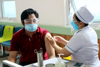 UBND tỉnh An Giang phê duyệt đối tượng tiêm vaccine phòng COVID-19 đợt 8