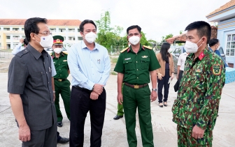 Bí thư Tỉnh ủy An Giang Lê Hồng Quang kiểm tra công tác phòng, chống dịch bệnh COVID-19 ở huyện Châu Thành