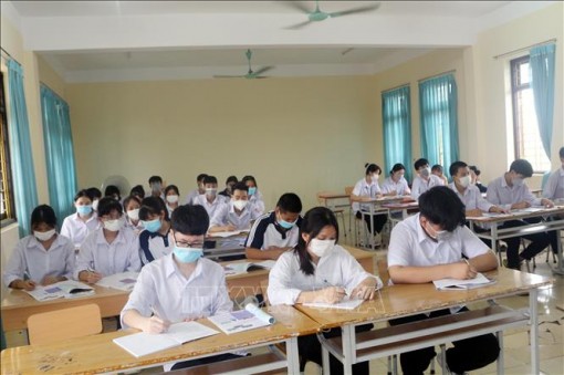 Tạo điều kiện cho học sinh 'mắc kẹt' vì dịch COVID-19 được đến trường