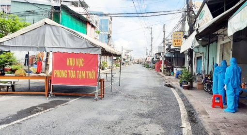Phú Tân áp dụng các biện pháp tăng cường phòng, chống dịch COVID-19 trên toàn địa bàn