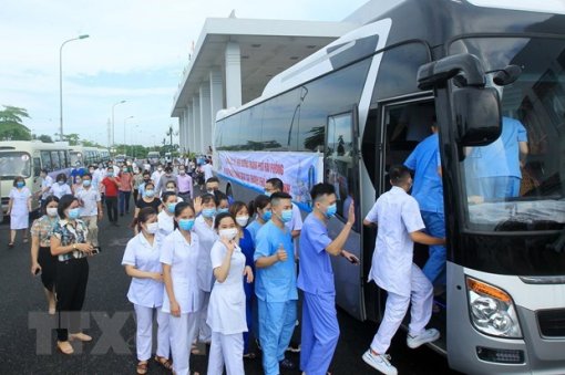 Phòng, chống dịch COVID-19: Càng trong gian khó, càng thêm vững vàng