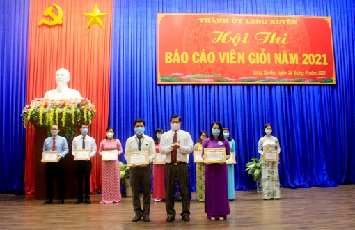 TP. Long Xuyên tổ chức hội thi báo cáo viên giỏi năm 2021