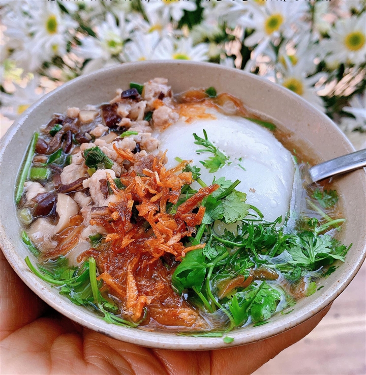 QUY TRÌNH PHA BỘT LÀM BÁNH ĐÚC NÓNG ĐƠN GIẢN TẠI NHÀ