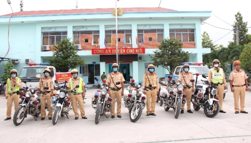 Chợ Mới xây dựng phong trào “Toàn dân bảo vệ an ninh Tổ quốc”