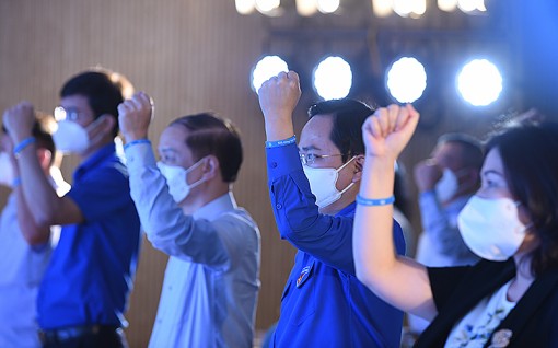 “Nối vòng tay thương” bảo trợ trẻ mồ côi do đại dịch đến 18 tuổi