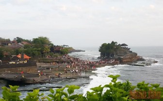 Indonesia mở cửa lại Bali cho khách quốc tế từ 14-10