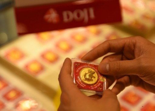 Giá vàng hôm nay 4-10: Kỳ vọng phục hồi mạnh mẽ