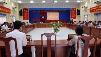 Phó Chủ tịch UBND huyện Thoại Sơn Dương Ngọc Lắm được bầu giữ chức danh Phó Bí thư Huyện ủy Thoại Sơn