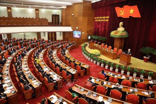 Bế mạc Hội nghị lần thứ tư, Ban Chấp hành Trung ương Đảng khóa XIII
