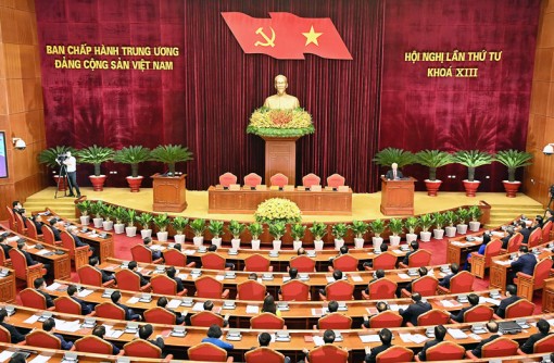Phấn đấu kiểm soát cơ bản dịch bệnh để khôi phục, phát triển kinh tế - xã hội