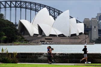 Thành phố Sydney mở cửa trở lại sau gần 4 tháng phong tỏa