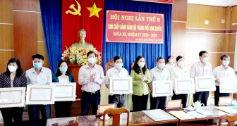 Hội nghị lần thứ 6, Ban Chấp hành Đảng bộ thành phố Long Xuyên khóa XII