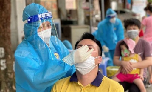 Ban hành quy định tạm thời 'thích ứng an toàn' COVID-19 với 4 cấp độ dịch