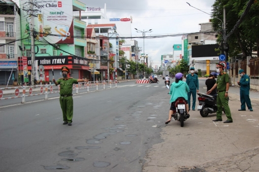 Chủ tịch UBND tỉnh An Giang chỉ đạo bảo đảm an ninh trật tự, phòng,  chống cháy nổ và xử lý vi phạm trong phòng, chống dịch COVID-19
