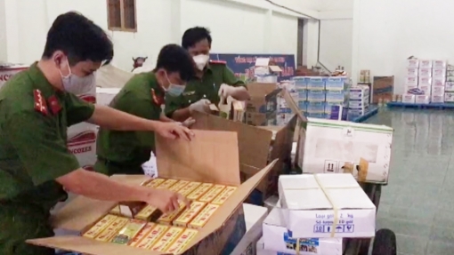 An Giang: Phát hiện gần 3.200 sản phẩm phân bón, thuốc  bảo vệ thực vật hết hạn sử dụng và nghi vấn thuộc danh mục cấm sử dụng tại Việt Nam