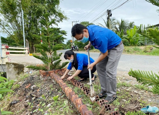 Huyện đoàn Châu Thành tổ chức nhiều hoạt động chào mừng kỷ niệm 65 năm ngày truyền thống Hội Liên hiệp Thanh niên Việt Nam