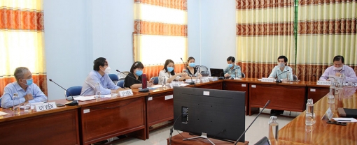 Tiếp tục thực hiện đề tài hiện đại hóa bài thuốc thoái hóa cột sống và bài thuốc gia truyền hỗ trợ điều trị chứng viêm xoang
