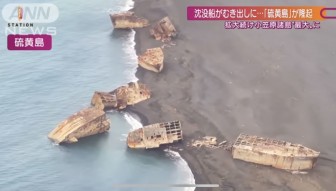 Núi lửa làm đảo tại Nhật Bản nhô cao, phát lộ xác hạm đội tàu đắm từ năm 1945