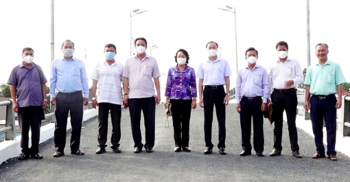 Thông chốt cầu ba dầu nối liền 2 huyện Thoại Sơn và Châu Thành