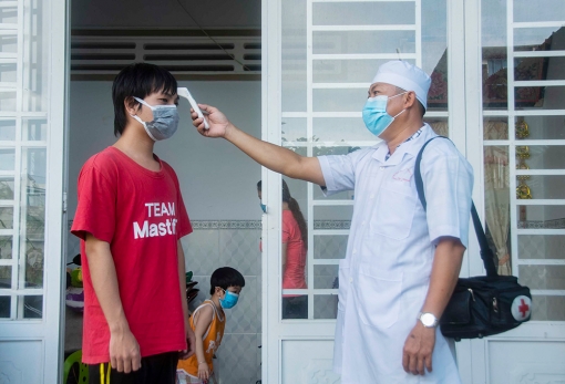 Phòng dịch vẫn là chủ yếu
