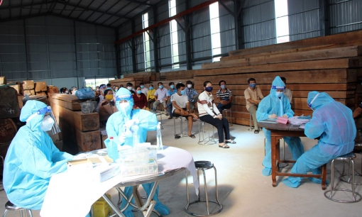 Chợ Mới ban hành quy định tạm thời “Thích ứng an toàn, linh hoạt, kiểm soát hiệu quả dịch COVID-19”