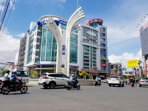 Giám đốc Sở Y tế An Giang chịu trách nhiệm công bố, cập nhật cấp độ dịch trên địa bàn tỉnh