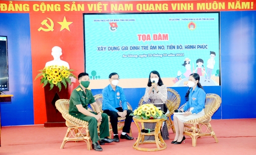Tọa đàm “Xây dựng gia đình trẻ no ấm, tiến bộ, hạnh phúc, văn minh”