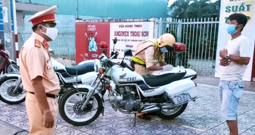 Thoại Sơn tăng cường các biện pháp an toàn phòng, chống dịch COVID-19