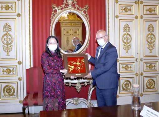 Đưa quan hệ hữu nghị, hợp tác Việt Nam-Bồ Đào Nha phát triển mạnh mẽ