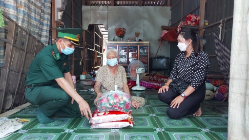 Ngày 31-10: An Giang phát hiện 215 trường hợp nghi mắc COVID-19