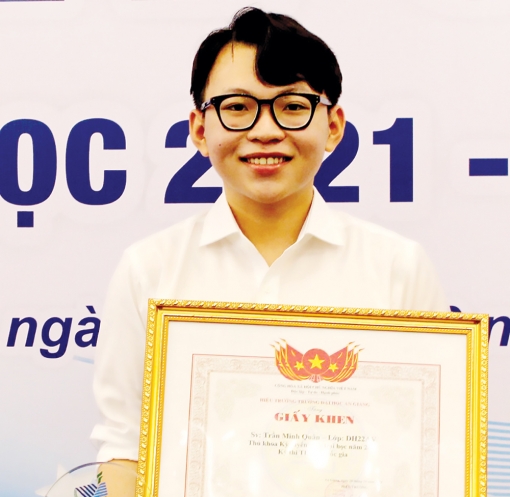 Thủ khoa Trường Đại học An Giang