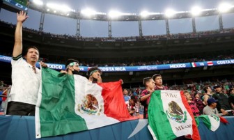 FIFA phạt Liên đoàn bóng đá Mexico vì hành vi phân biệt đối xử