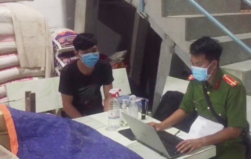 An Giang: Bắt gần 10 tấn đường cát Thái Lan trên khu vực biên giới nghi vấn nhập lậu