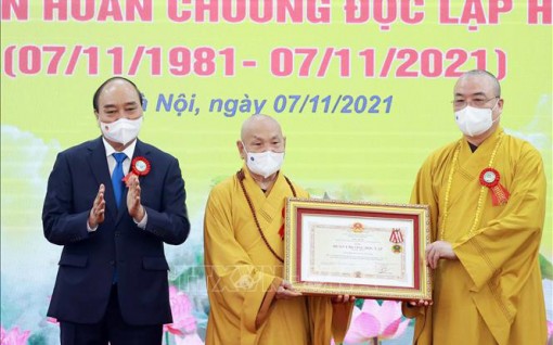 Chủ tịch nước Nguyễn Xuân Phúc: Lịch sử Việt Nam luôn ghi nhận những đóng góp to lớn của Đạo Phật đối với dân tộc