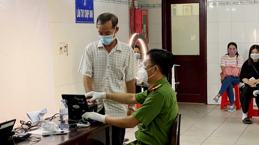 An Giang: Phấn đấu cấp thẻ căn cước công dân gắn chíp điện tử cho toàn bộ công dân từ 14 tuổi trở lên