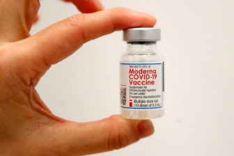 Moderna xin cấp phép vaccine ngừa COVID-19 cho trẻ từ 6-11 tuổi ở EU