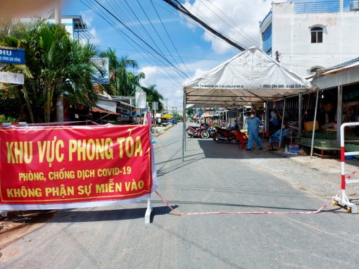 Chủ tịch UBND tỉnh An Giang chỉ đạo tăng cường phòng, chống dịch COVID-19, xử lý nghiêm vi phạm