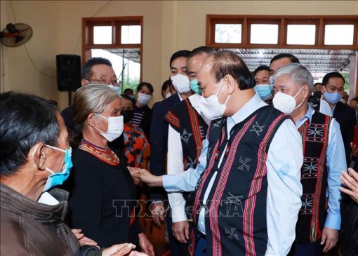 Chủ tịch nước dự Ngày hội Đại đoàn kết toàn dân tộc tại Quảng Nam