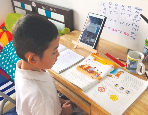 Giảng dạy bậc tiểu học trong tình hình dịch bệnh