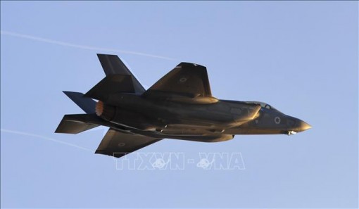 Rơi máy bay chiến đấu F-35 của Anh ở Địa Trung Hải