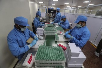 Ấn Độ cam kết cung cấp 5 tỷ liều vaccine ngừa COVID-19 cho thế giới