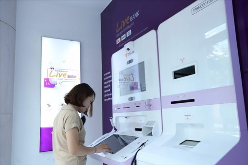 Công nghệ thay đổi thói quen giao dịch ngân hàng