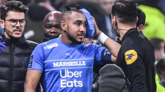 Cầu thủ bị ném chai trúng đầu, trọng tài hoãn trận Lyon-Marseille