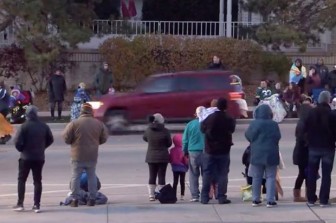 Mỹ: Lao xe vào đoàn diễu hành ở Wisconsin, nhiều người bị thương