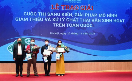 Trao giải cho 17 sáng kiến giảm thiểu và xử lý chất thải rắn sinh hoạt