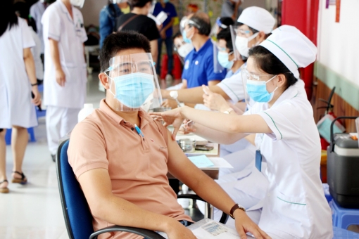 An Giang còn khoảng 88.490 người từ 18 tuổi trở lên chưa được tiếp cận vaccine phòng COVID-19